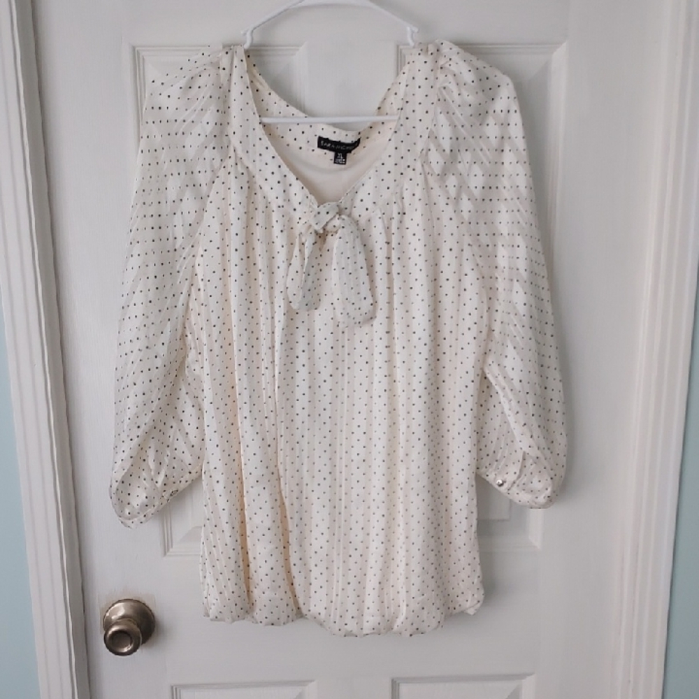 Lightweight Cream Peasant Blouse with Tie Neck
